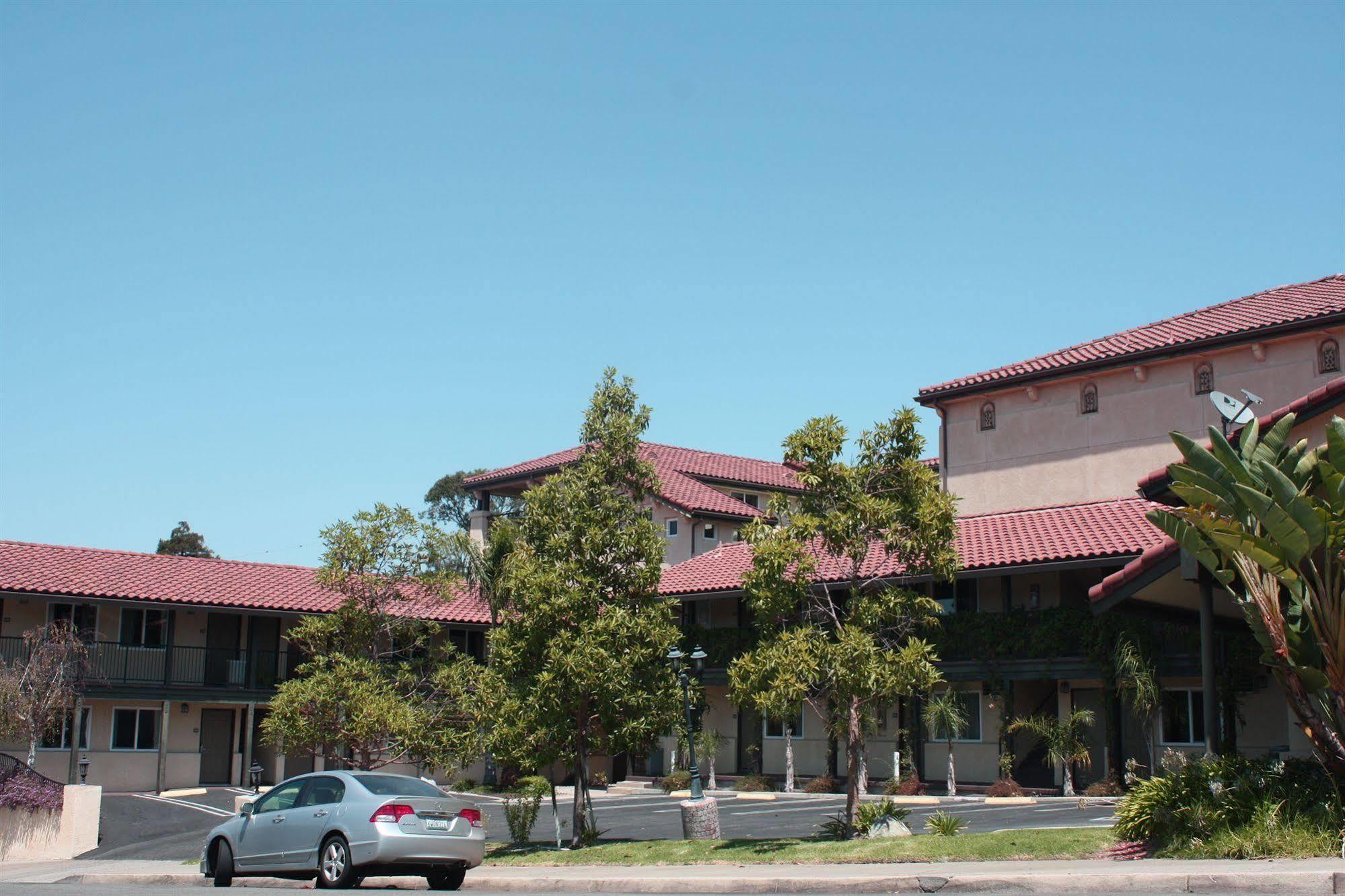Lamplighter Inn & Suites San Luis Obispo Exterior photo